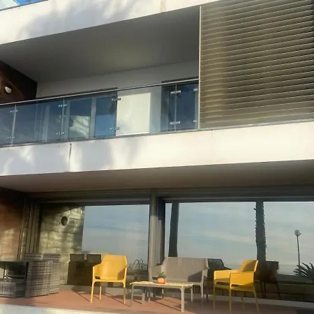 Poolvilla Mario Ocean View Apartment